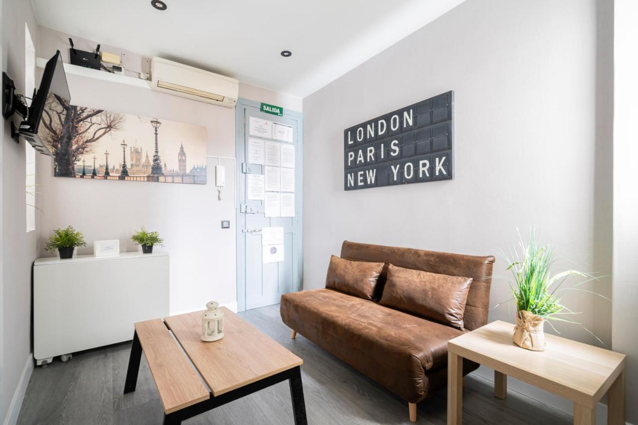 Juan De Olias Apartment Madrid Exterior photo
