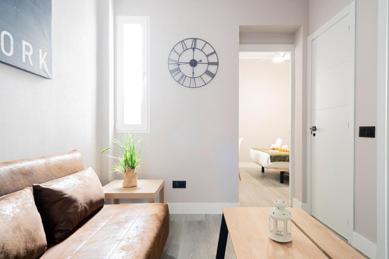 Juan De Olias Apartment Madrid Exterior photo
