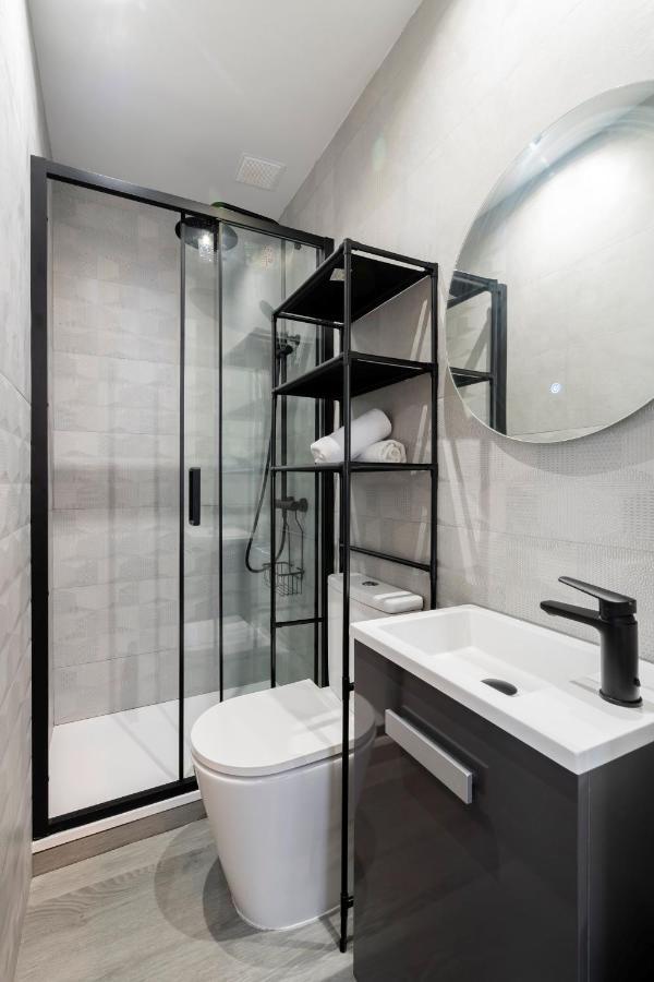 Juan De Olias Apartment Madrid Exterior photo